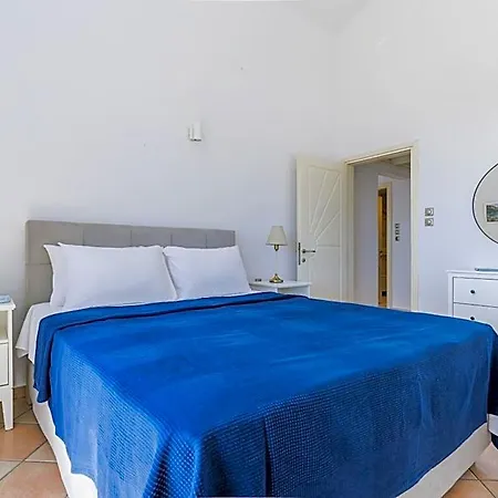 Hotel Belvedere *